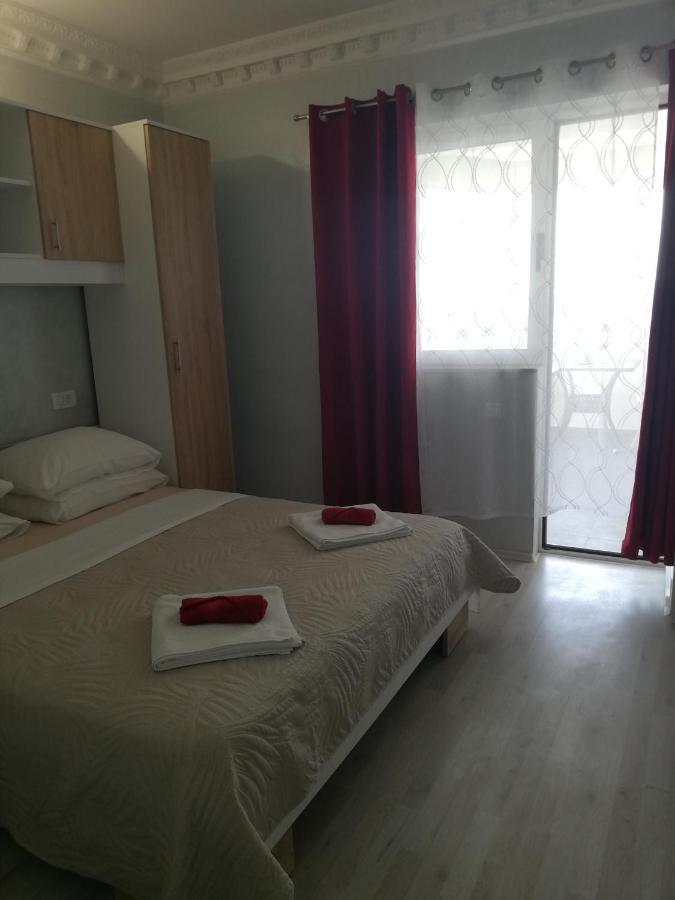 Apartmani Zoran Bilic Promajna Buitenkant foto